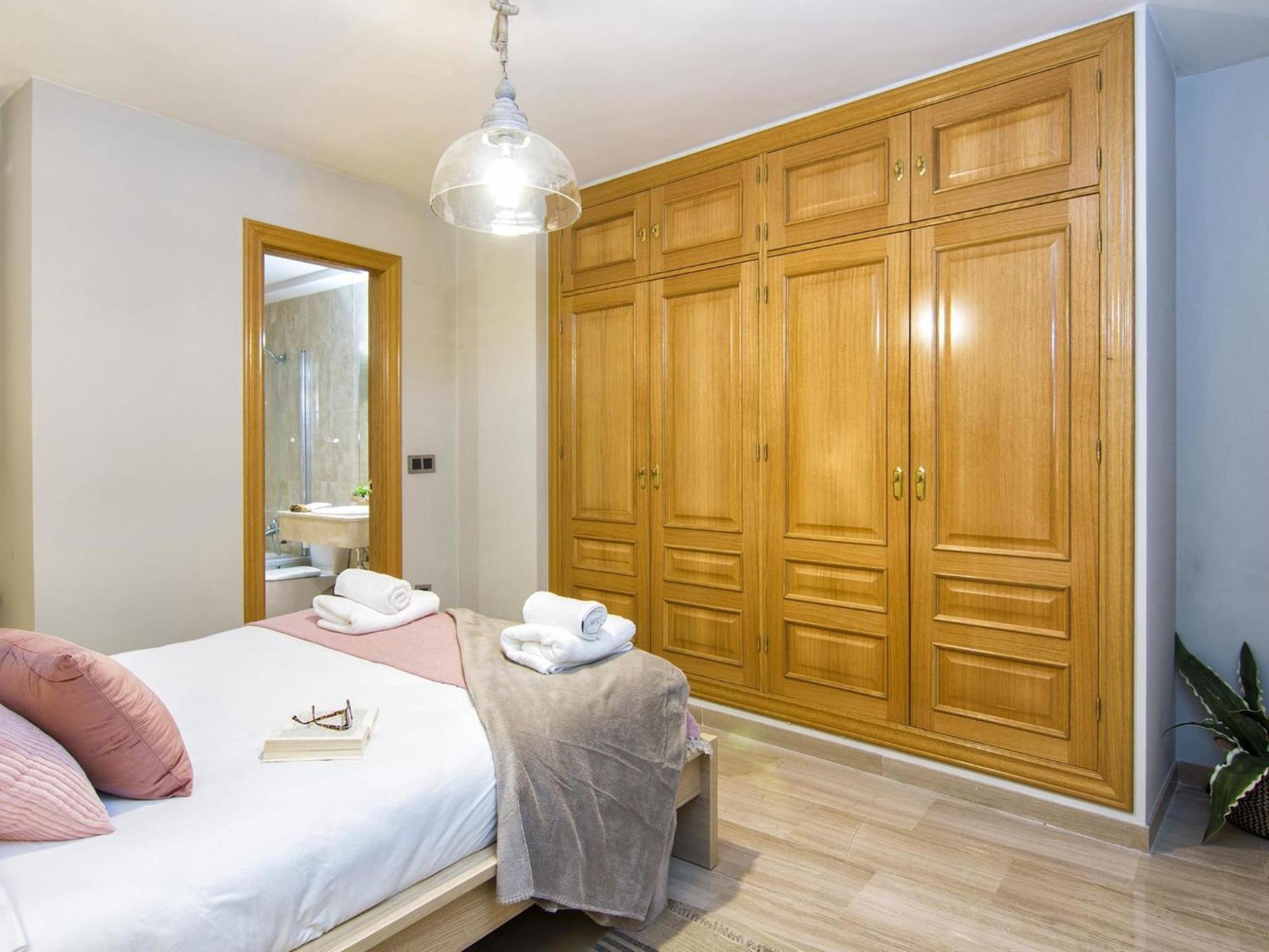 Elegant Town Hall Apartment With Views Granada Esterno foto