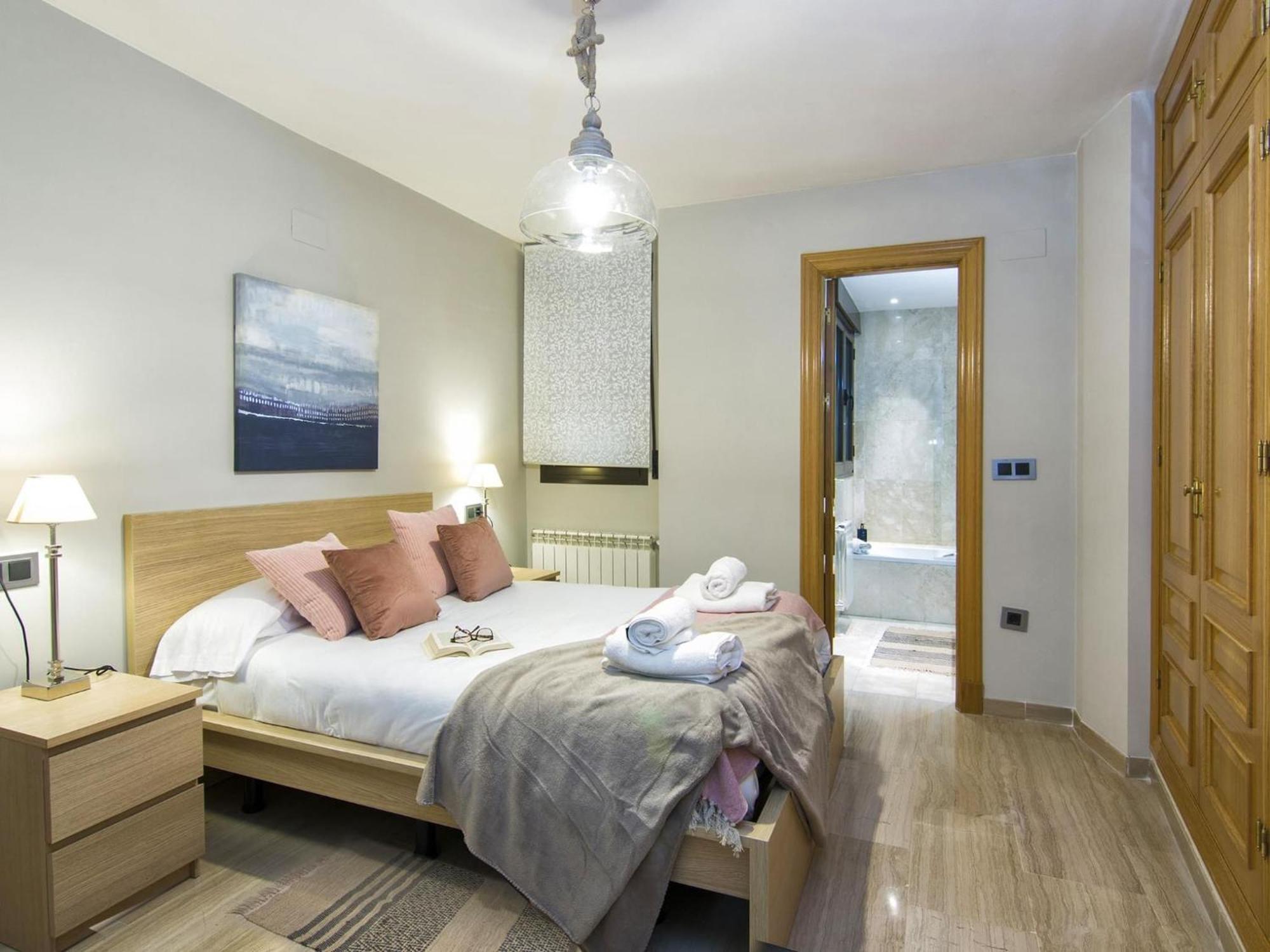 Elegant Town Hall Apartment With Views Granada Esterno foto