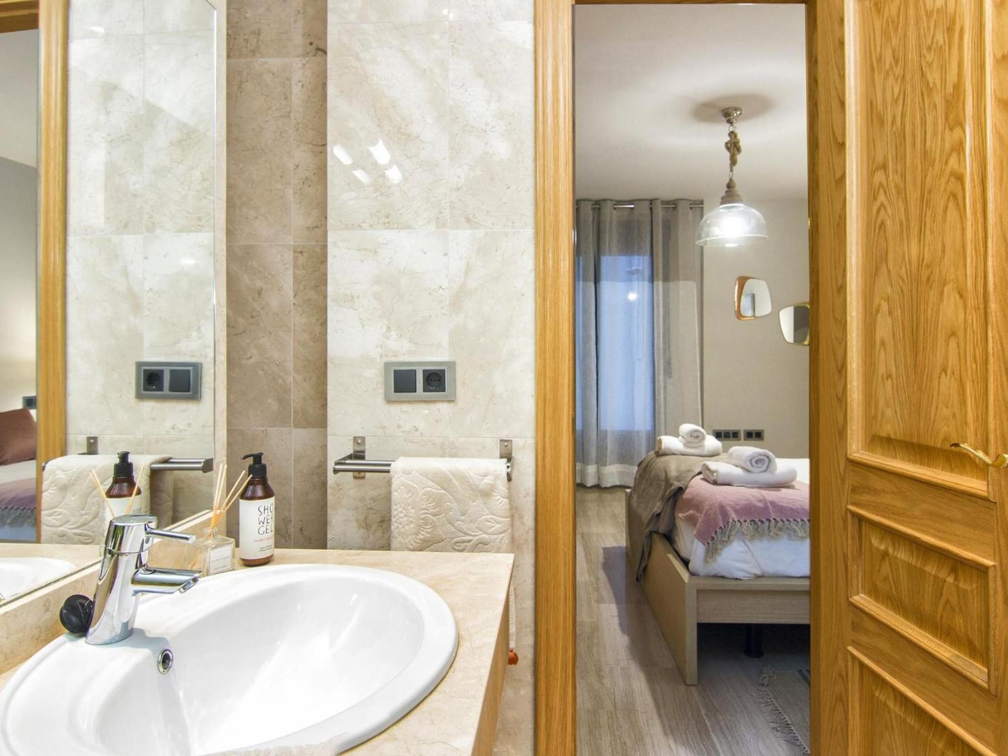 Elegant Town Hall Apartment With Views Granada Esterno foto